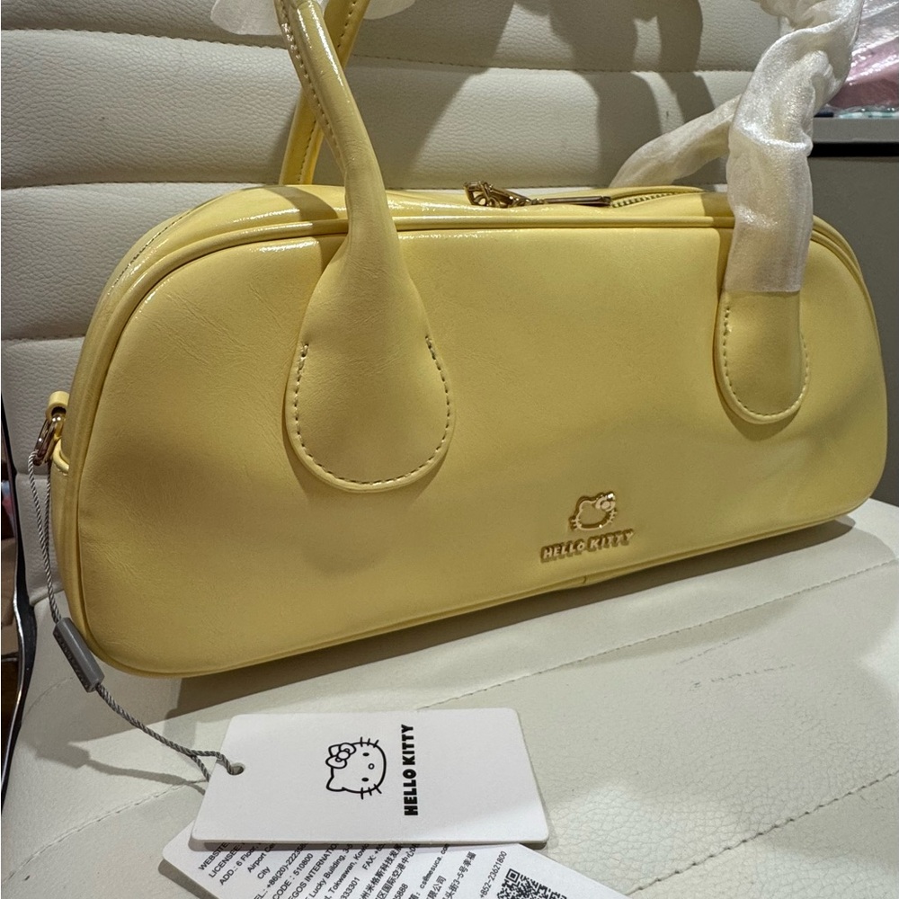 Hello Kitty Yellow Bowler Crossbody  Handbag